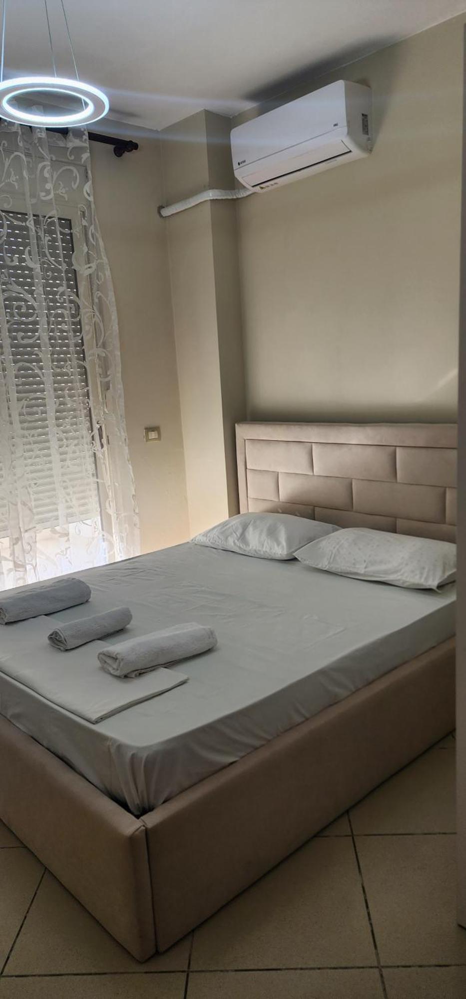 Armando's Front On The Sea Apartament Durrës